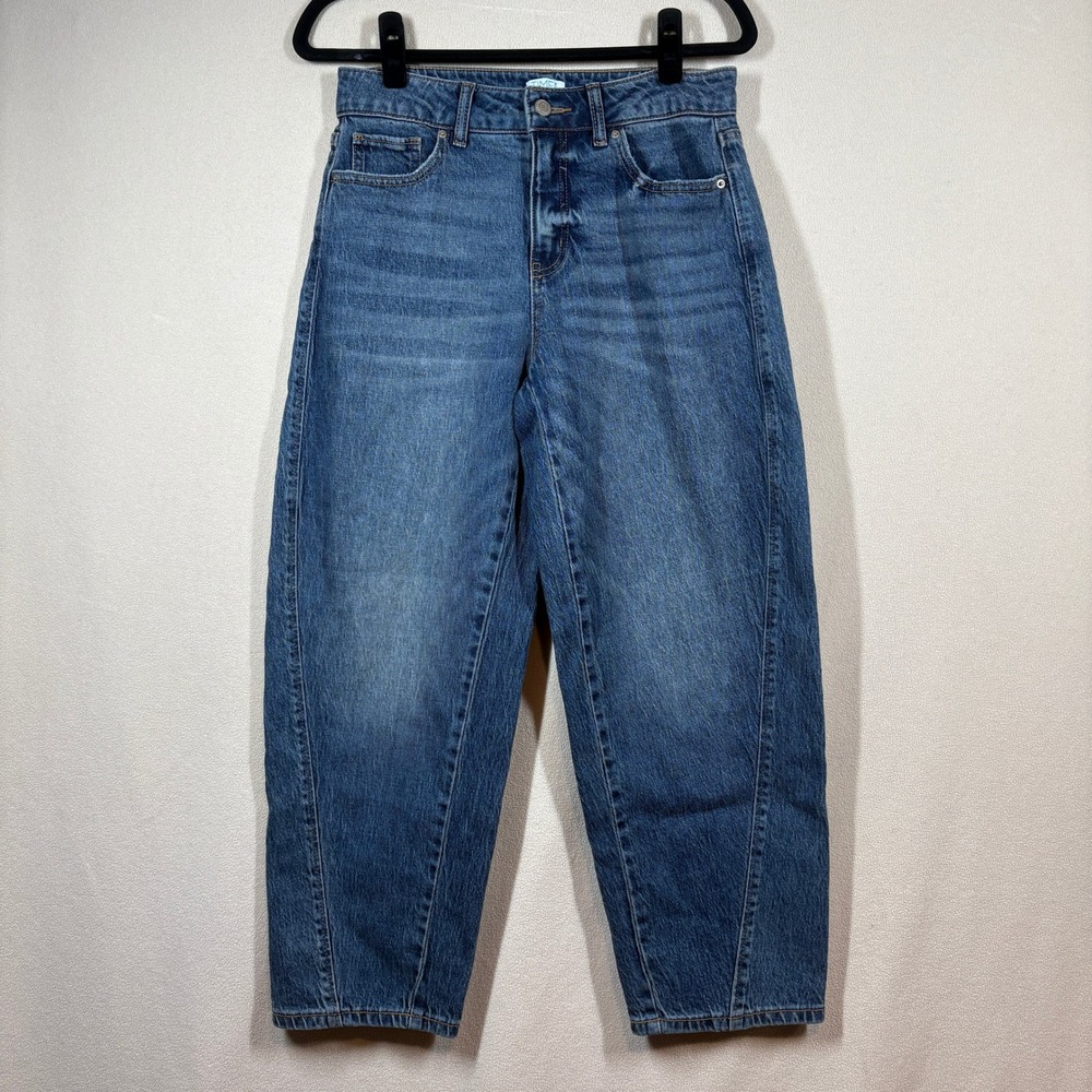 Time and Tru Blue Ankle Crop Jeans